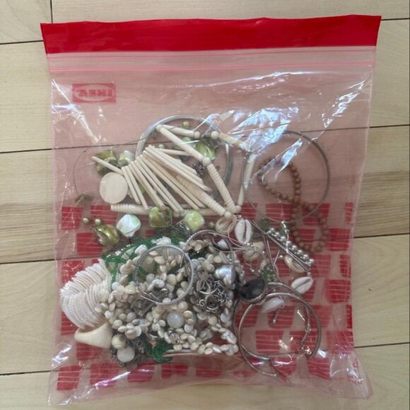 Mermaidcore Jewelry Bundle 01 – Green Earthy Shell Mix Lot - Picture 6 of 6